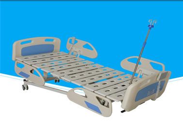 Giường bệnh viện di động linh hoạt, 0 - 75 ° Giường bệnh nhân Icu có thanh ray bên hông